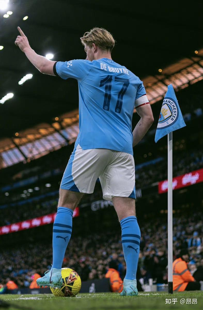 榜眼梦游11中1福克斯空砍25分，米切尔28+8，骑士送马刺交手6连败