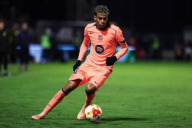 哈登32+4+10+4一战超奥尼尔，小卡单节爆砍19分，快船16连斩黄蜂