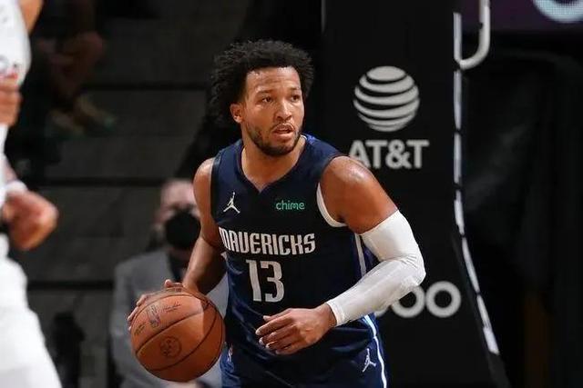 还是边路突 还是边路突