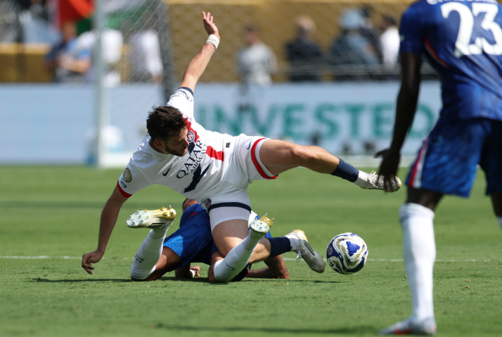 篮球充满热 篮球充满热