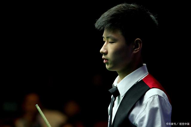 作背后的故 作背后的故